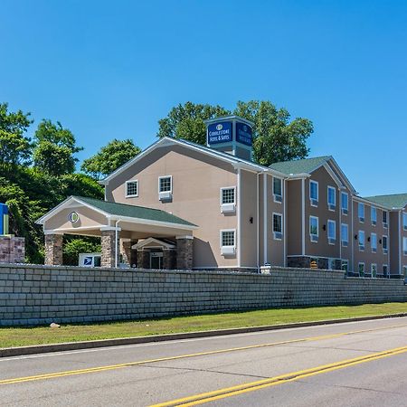 Cobblestone Hotel&Suites - Erie Buitenkant foto