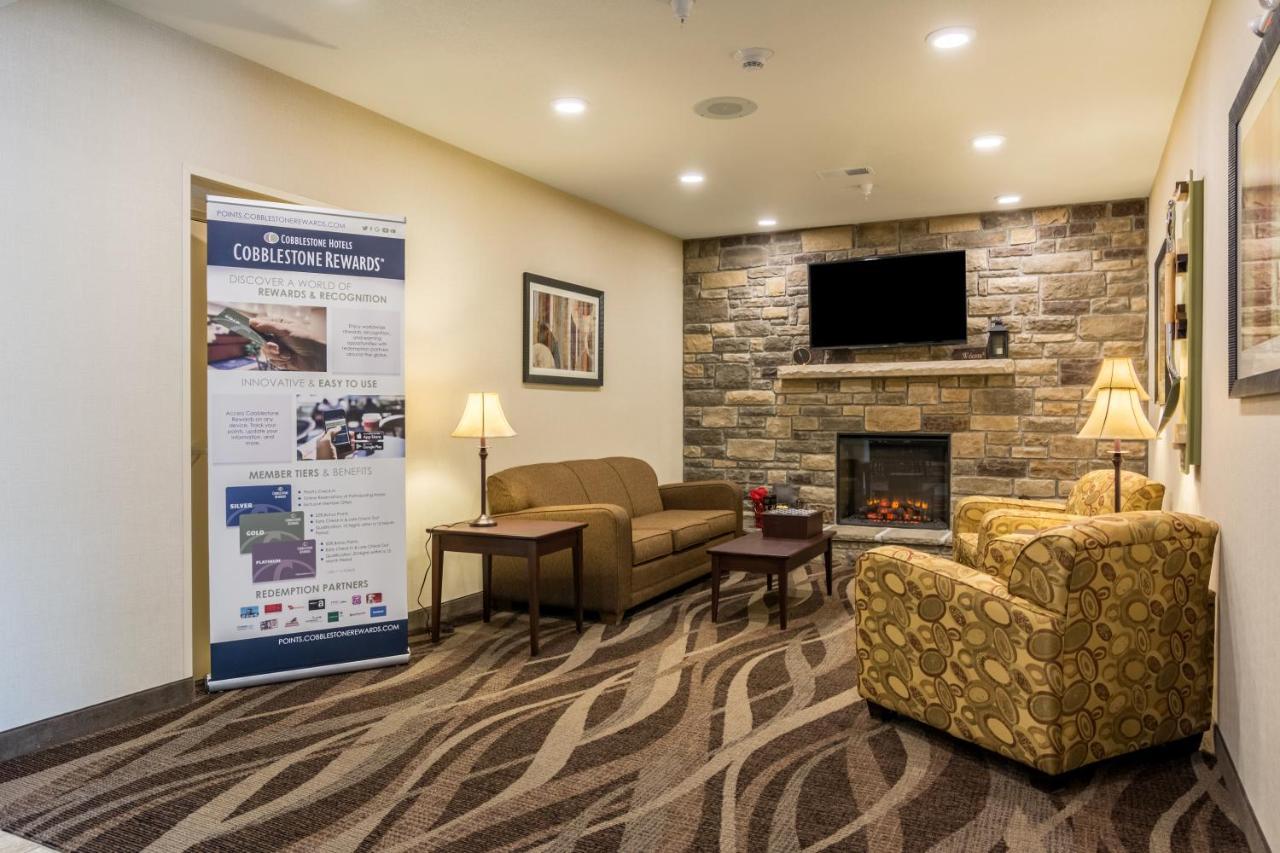 Cobblestone Hotel&Suites - Erie Buitenkant foto
